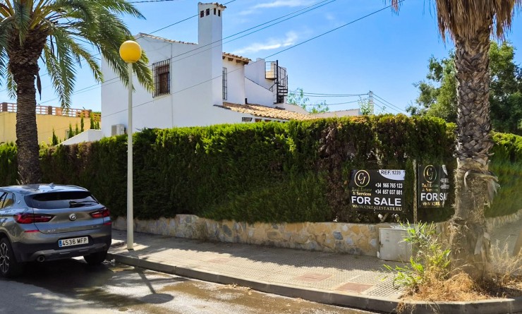 Revente - Villa - Cabo Roig