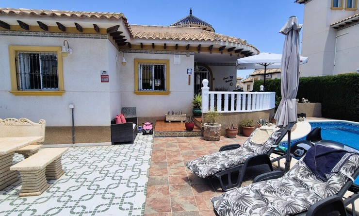 Wederverkoop - Villa - Villamartín - Costa Blanca