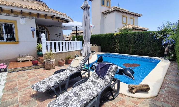 Wederverkoop - Villa - Villamartín - Costa Blanca