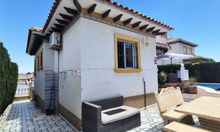 Wederverkoop - Villa - Villamartín - Costa Blanca