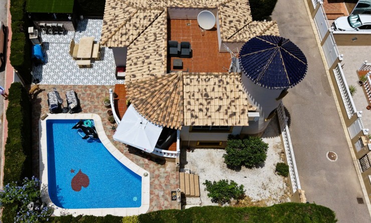Wederverkoop - Villa - Villamartín - Costa Blanca