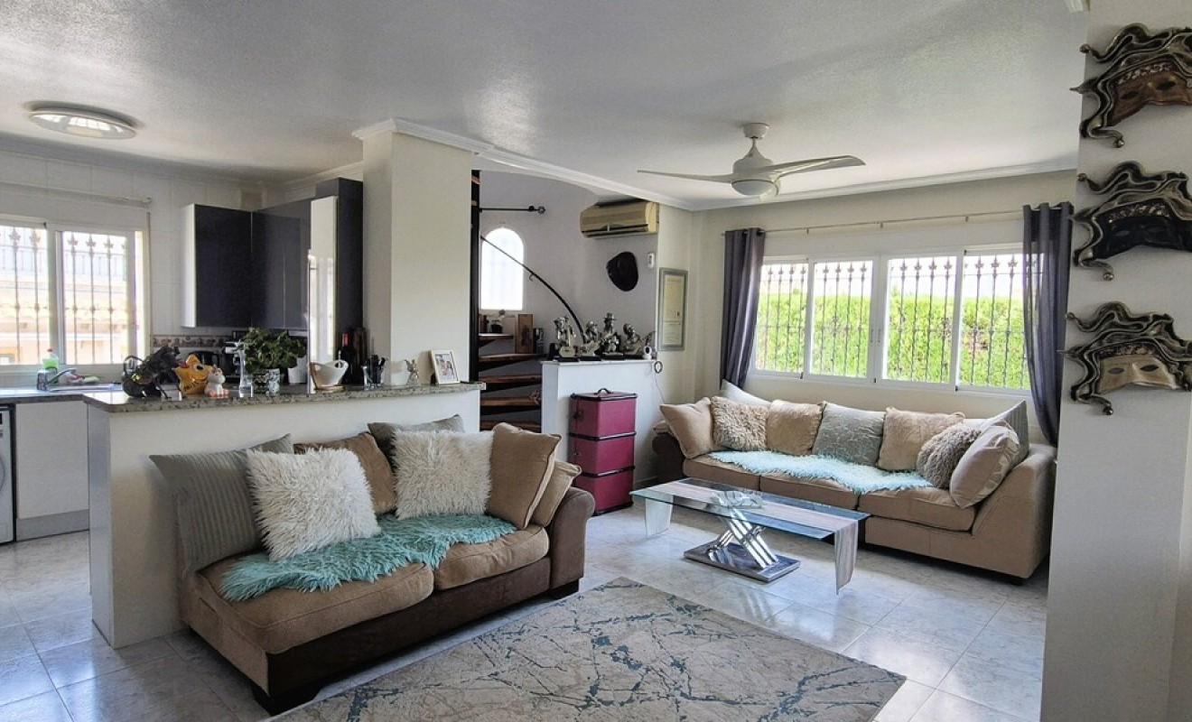 Wederverkoop - Villa - Villamartín - Costa Blanca