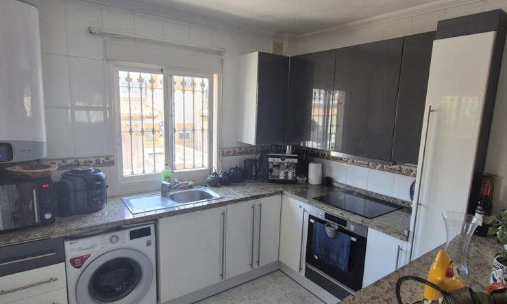 Wederverkoop - Villa - Villamartín - Costa Blanca