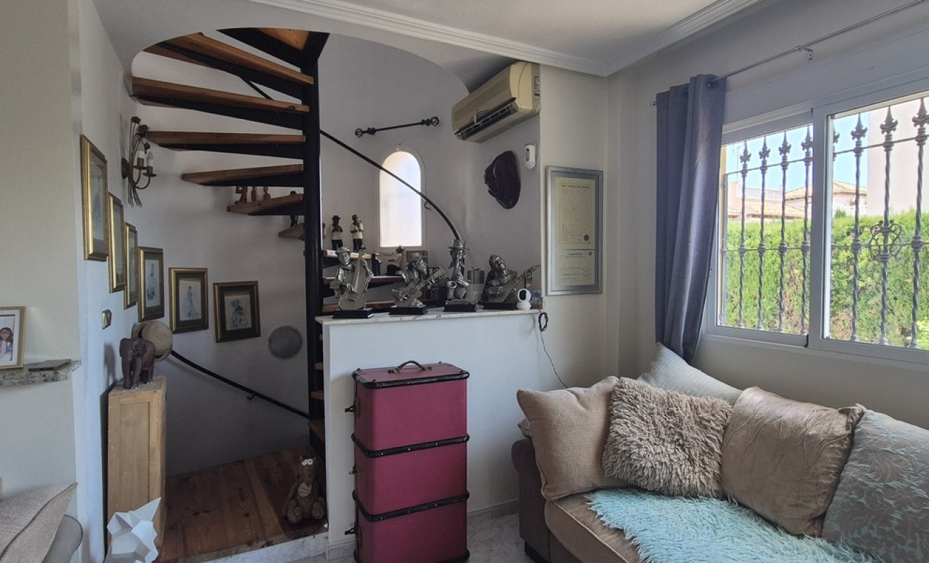 Wederverkoop - Villa - Villamartín - Costa Blanca