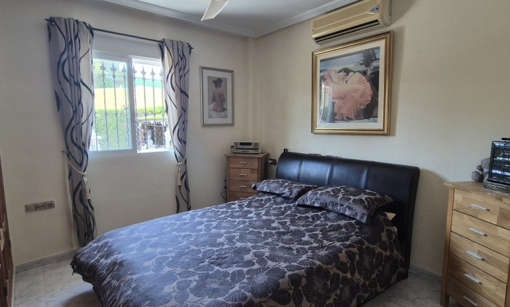 Wederverkoop - Villa - Villamartín - Costa Blanca