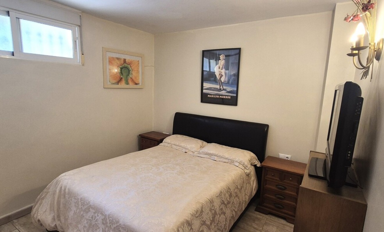Wederverkoop - Villa - Villamartín - Costa Blanca