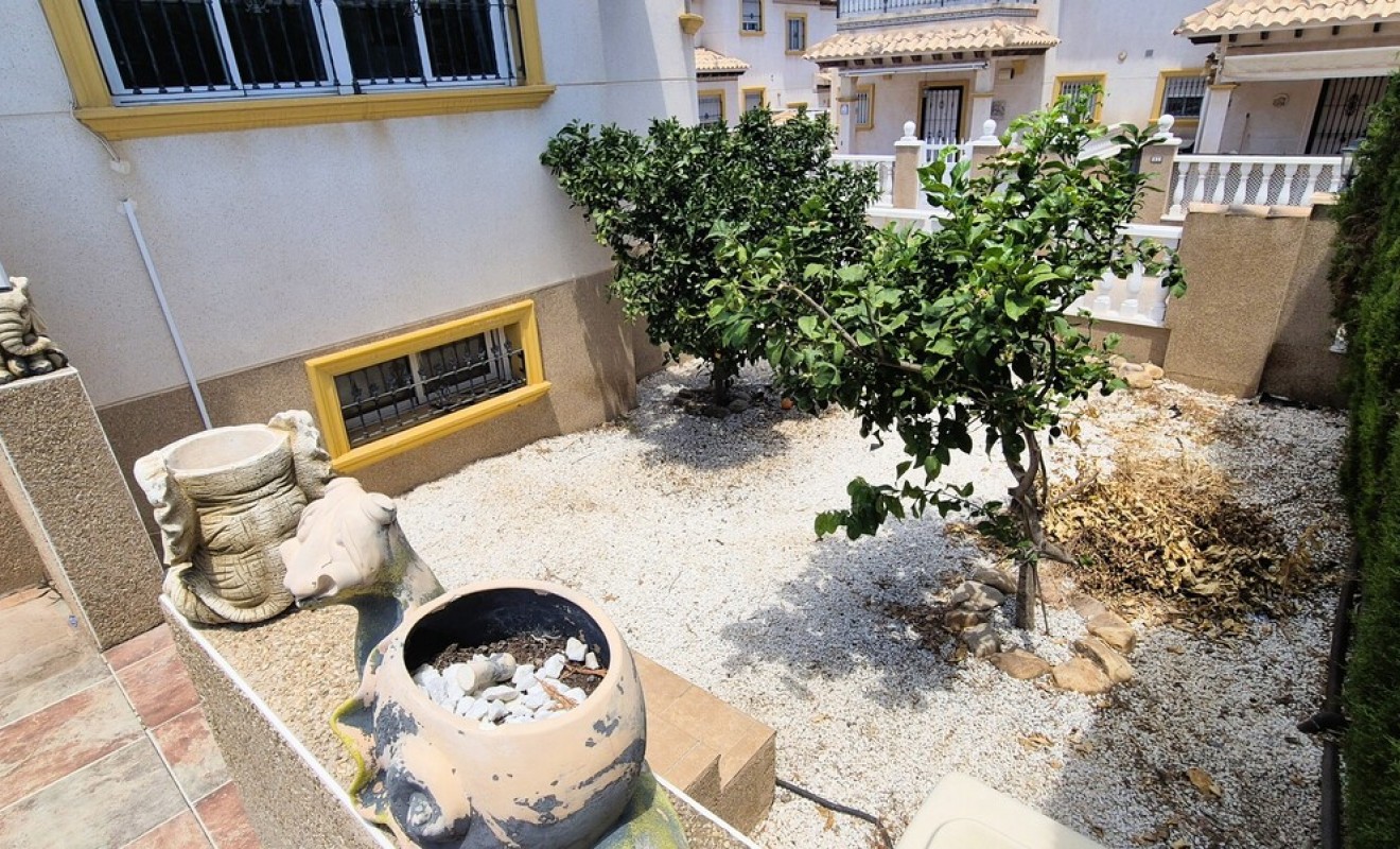 Wederverkoop - Villa - Villamartín - Costa Blanca