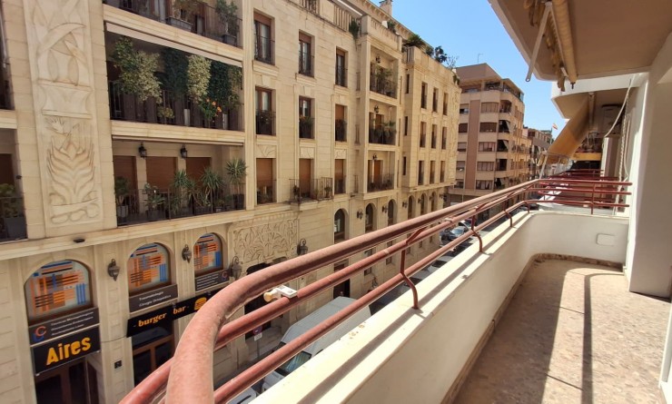 Wederverkoop - Appartement - Orihuela - Zona Centro