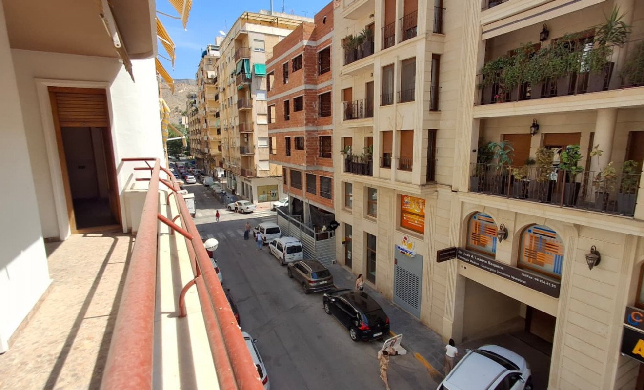 Wederverkoop - Appartement - Orihuela - Zona Centro