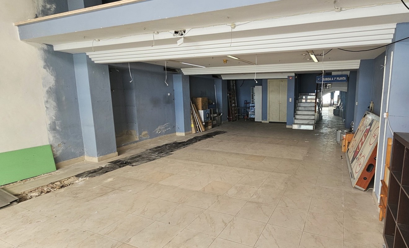 Wederverkoop - Building - Torrevieja - Centro