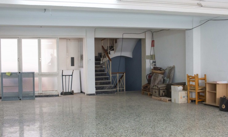 Wederverkoop - Building - Torrevieja - Centro