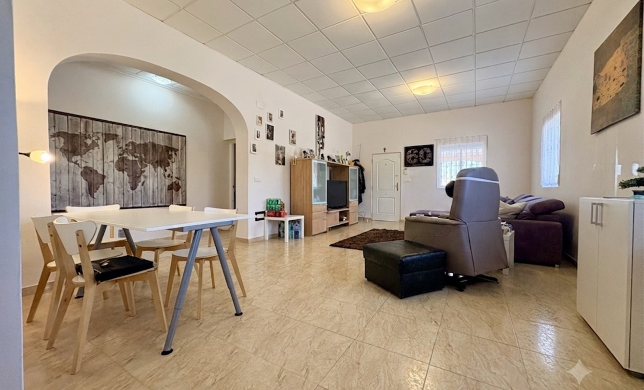 Revente - Country house - Dolores