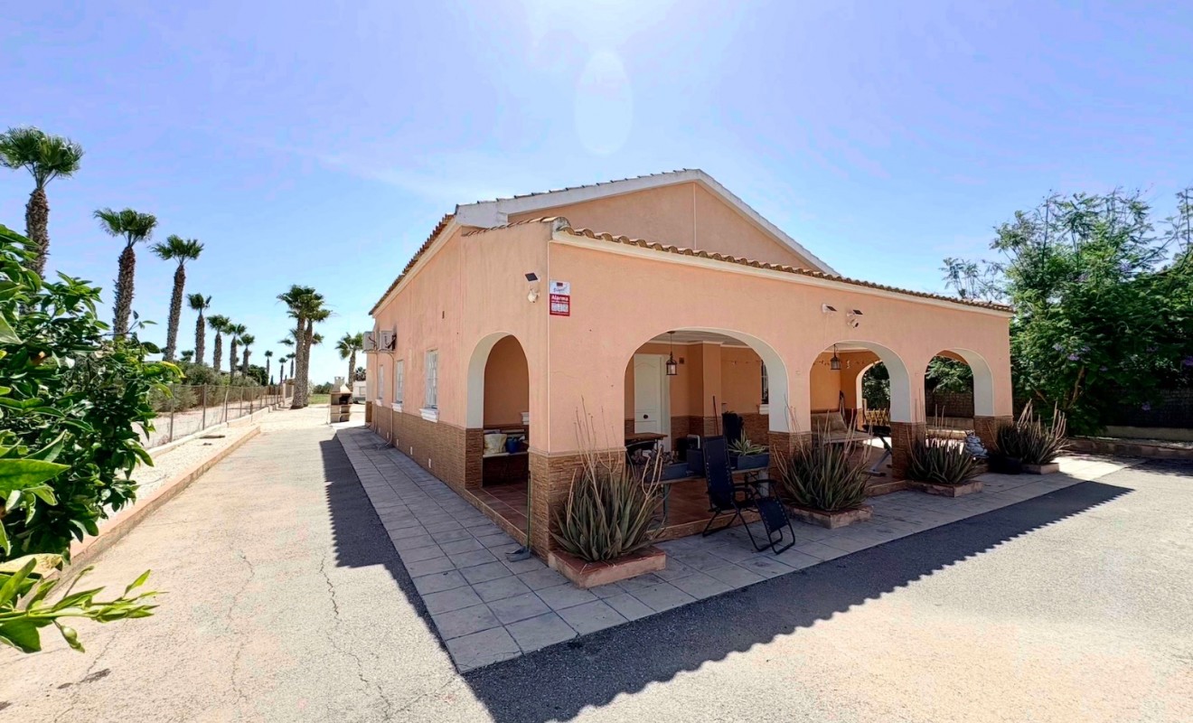 Revente - Country house - Dolores