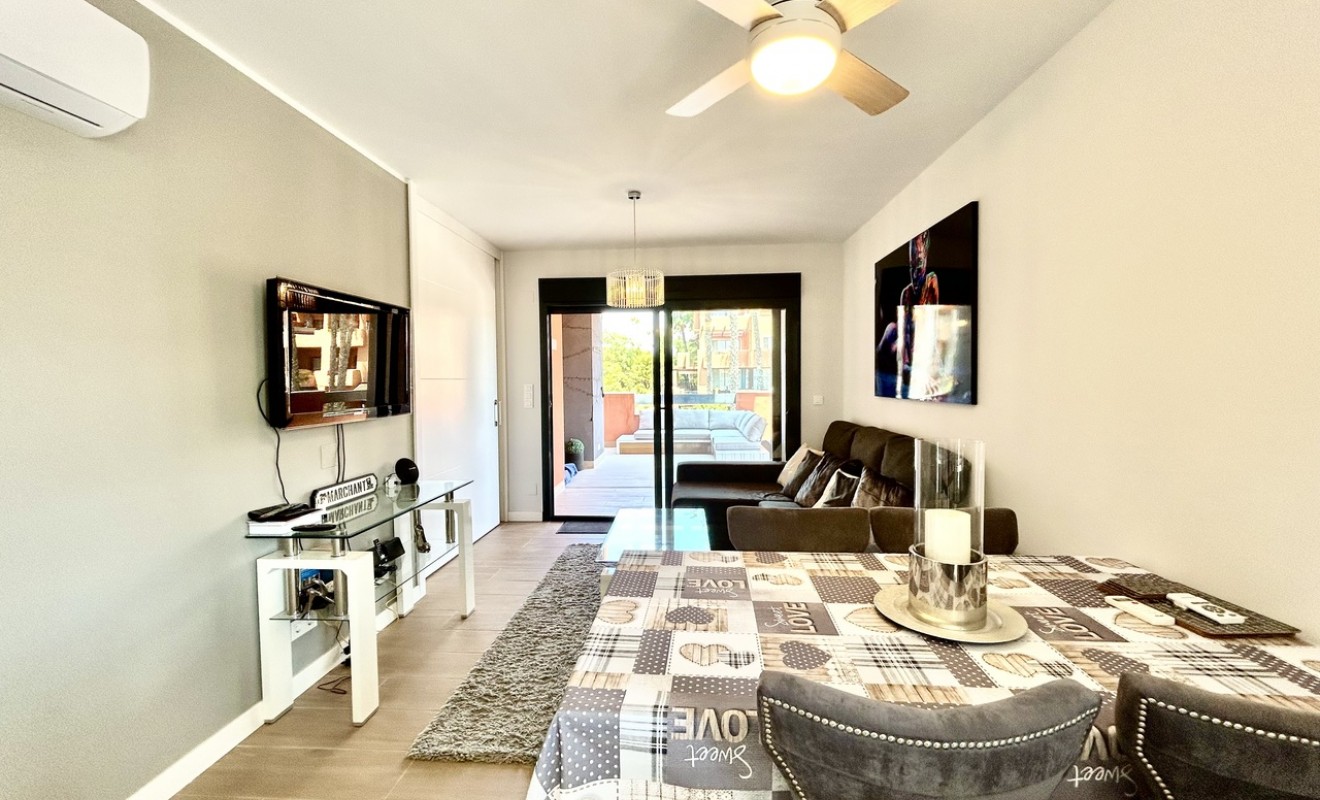 Sale - Apartment - Villamartín