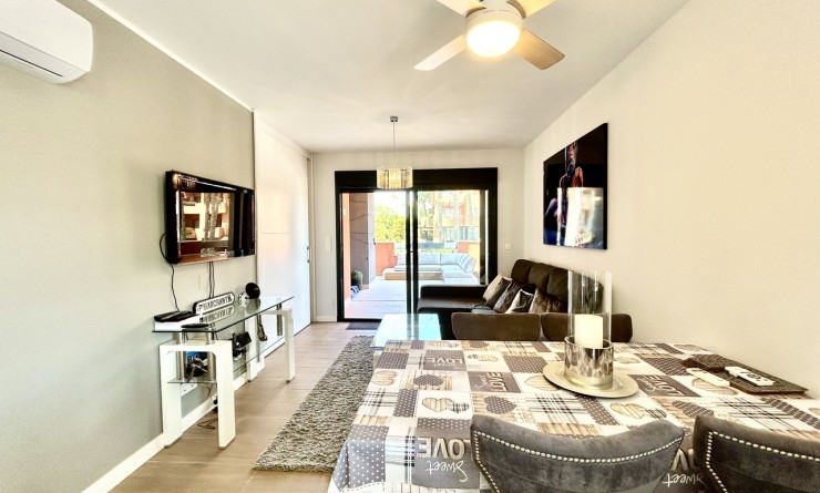 Sale - Apartment - Villamartín