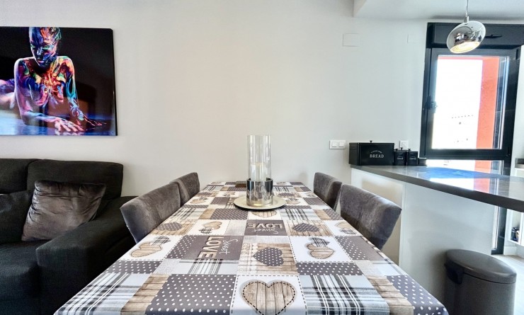 Sale - Apartment - Villamartín