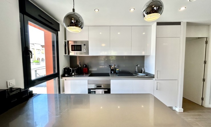 Sale - Apartment - Villamartín