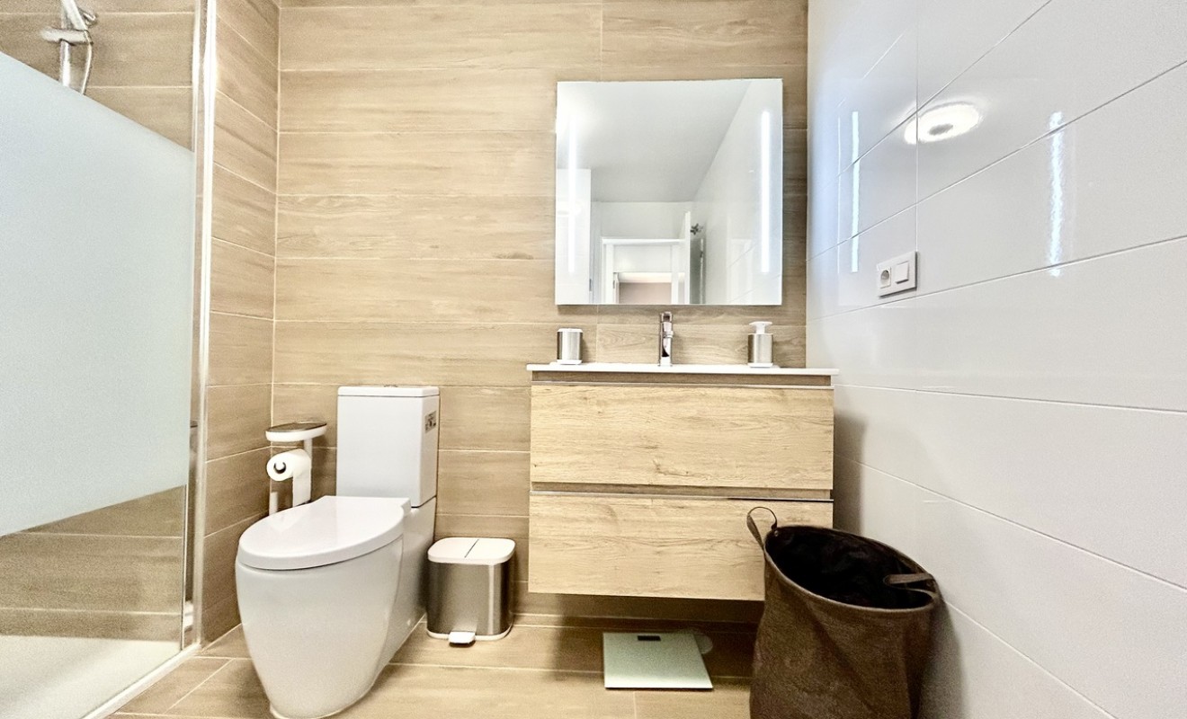 Sale - Apartment - Villamartín