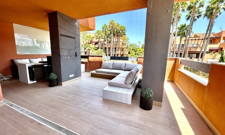 Sale - Apartment - Villamartín
