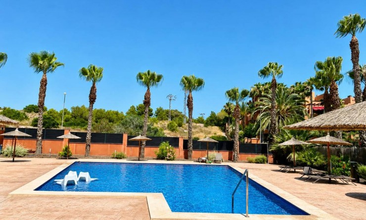 Sale - Apartment - Villamartín