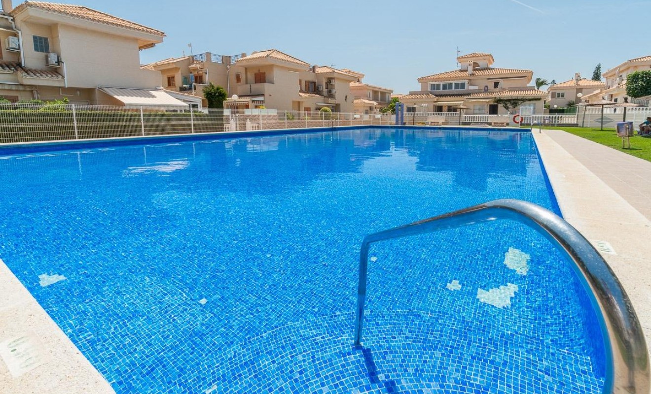 Wederverkoop - Chalet - Orihuela Costa - Playa Flamenca