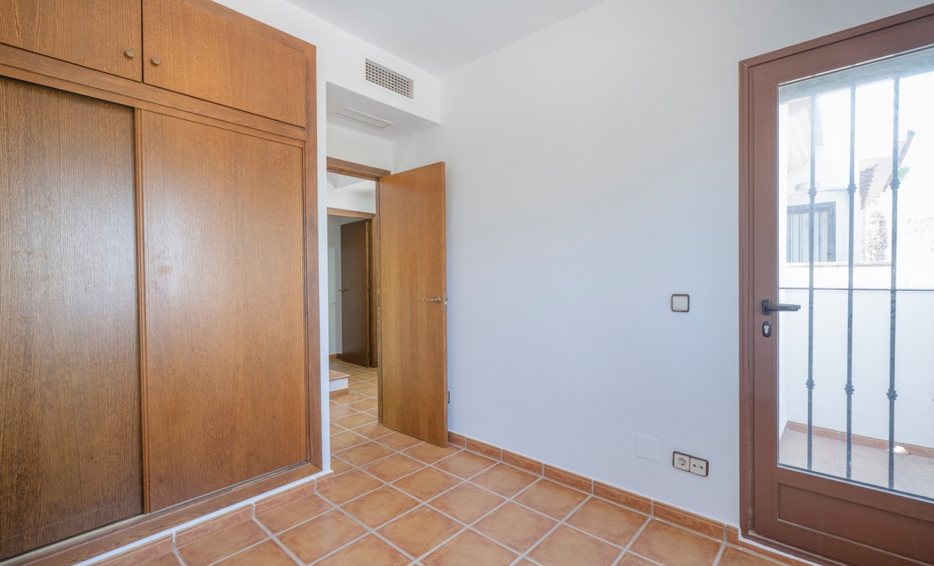 Wederverkoop - Semidetached - Algorfa