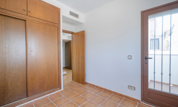 Wederverkoop - Semidetached - Algorfa