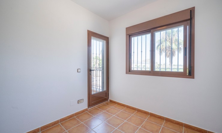 Wederverkoop - Semidetached - Algorfa