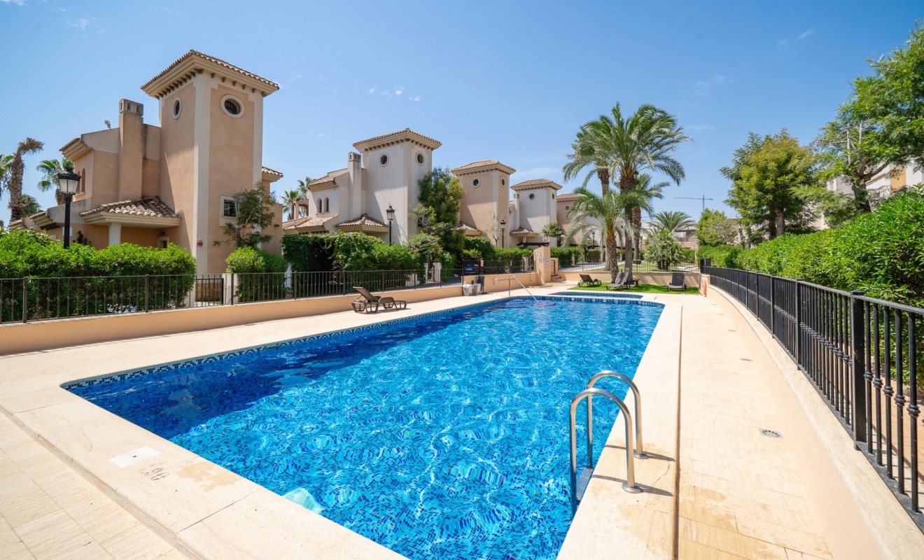 Wederverkoop - Semidetached - Algorfa