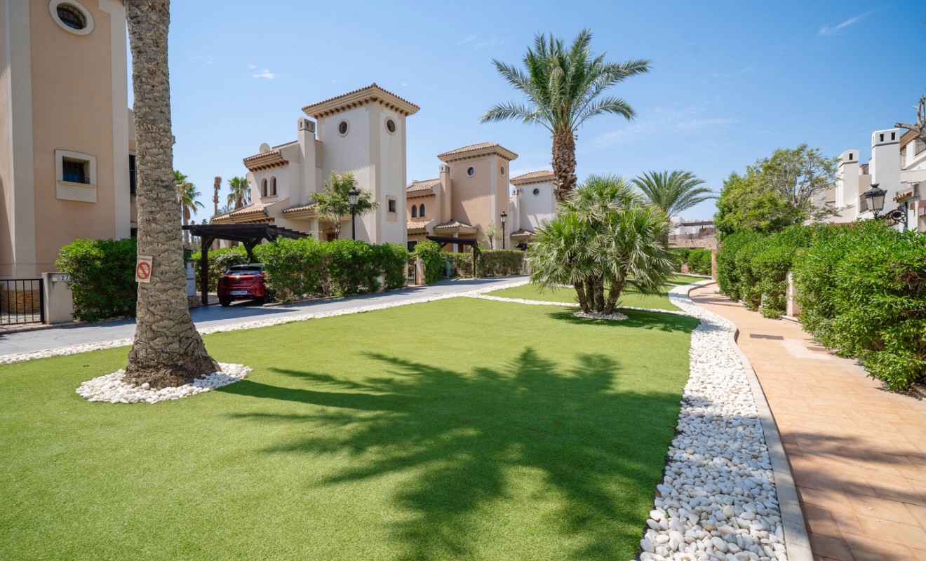 Wederverkoop - Semidetached - Algorfa