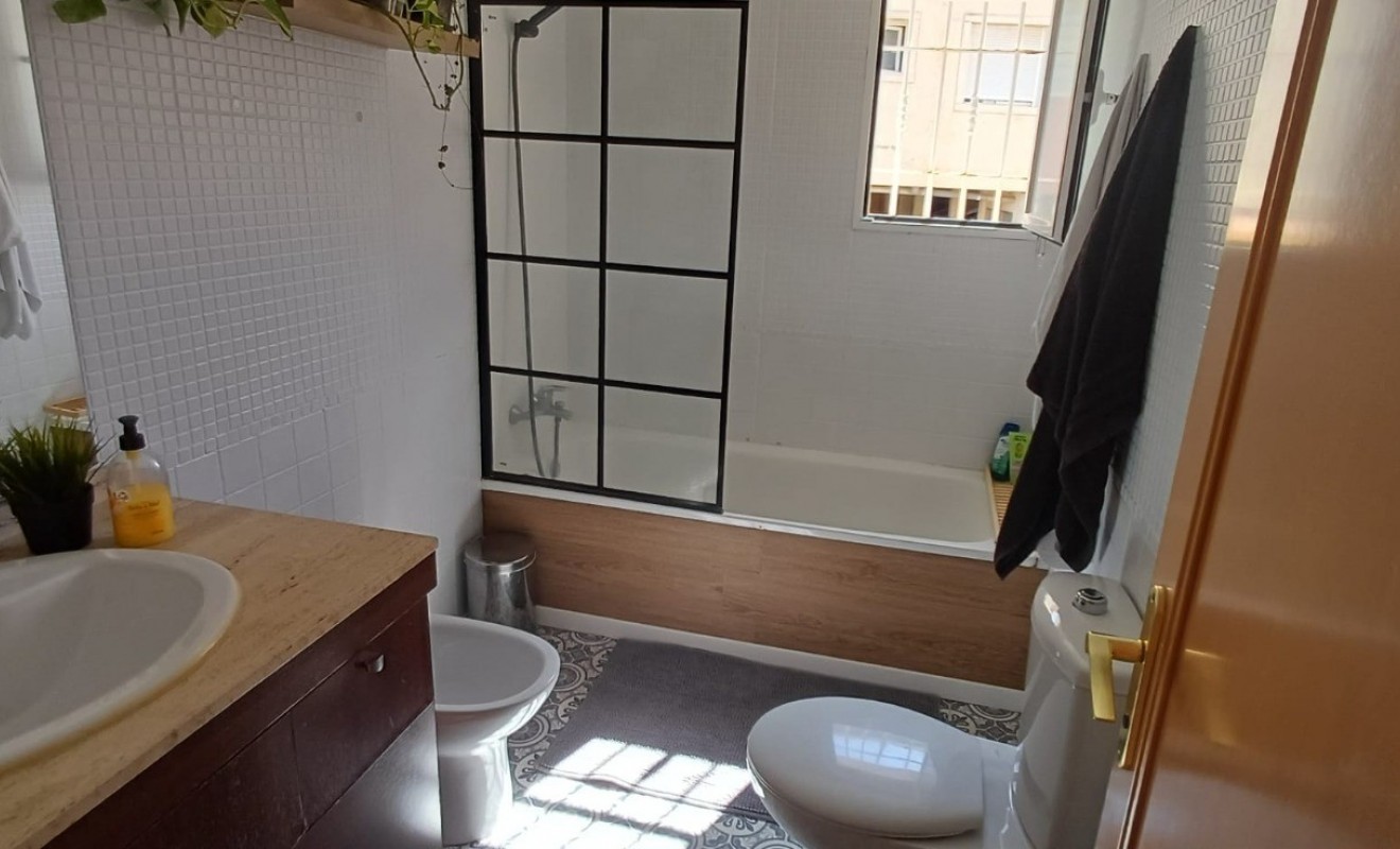 Wederverkoop - Apartment / flat - Finestrat - Finestrat Urbanizaciones
