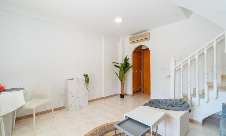 Wederverkoop - Bungalow - Torrevieja - La Siesta - El Salado - Torreta