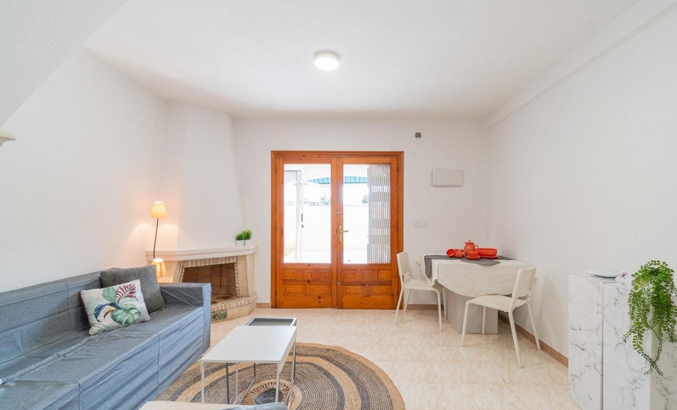 Wederverkoop - Bungalow - Torrevieja - La Siesta - El Salado - Torreta