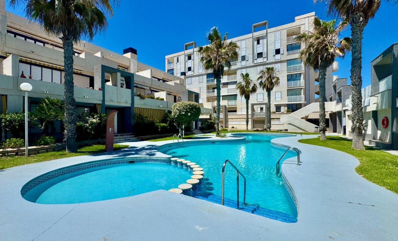 Wederverkoop - Apartments - Torrevieja - La Mata