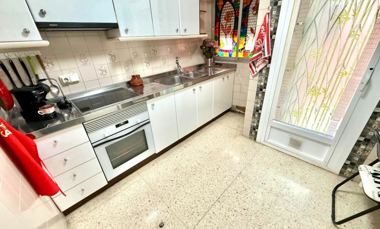 Wederverkoop - Apartment / flat - Benidorm - Levante