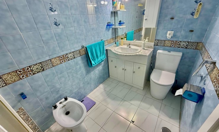 Wederverkoop - Apartment / flat - Benidorm - Levante