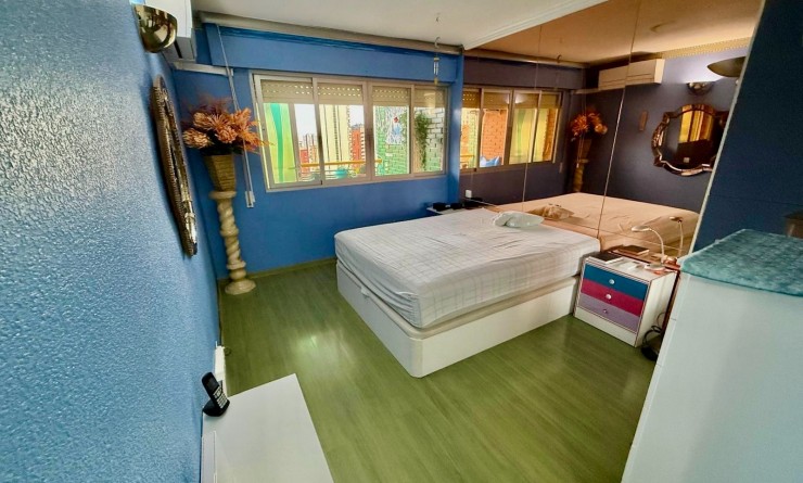 Wederverkoop - Apartment / flat - Benidorm - Levante
