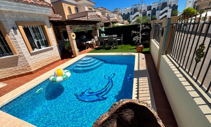 Revente - Villa - El Raso - Guardamar del Segura