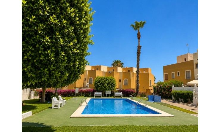 Sale - Bungalow - La Mata