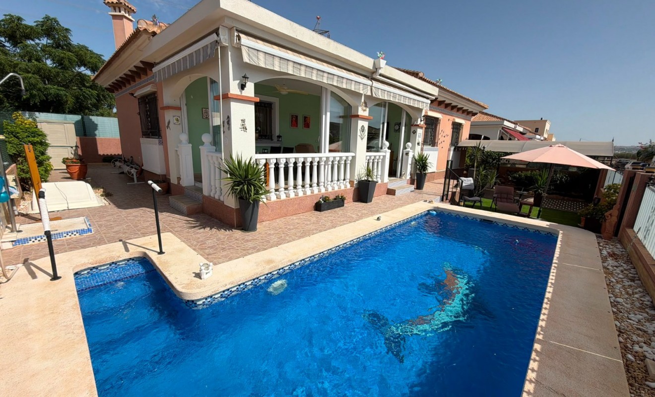 Wederverkoop - Detached villa - Los Montesinos - La herrada