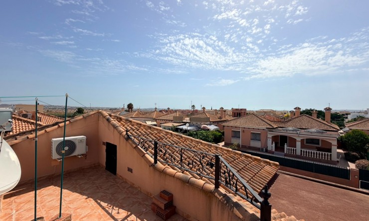 Wederverkoop - Detached villa - Los Montesinos - La herrada