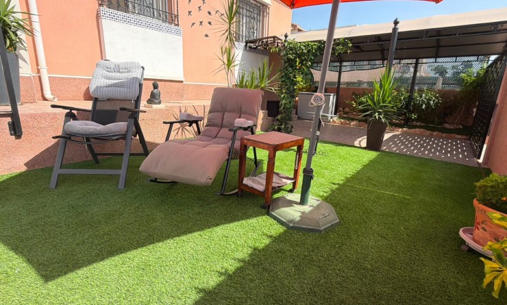 Wederverkoop - Detached villa - Los Montesinos - La herrada