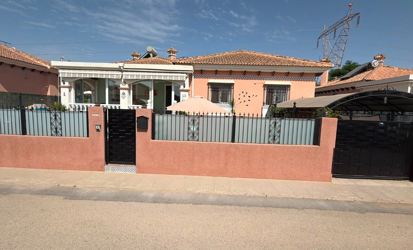 Wederverkoop - Detached villa - Los Montesinos - La herrada