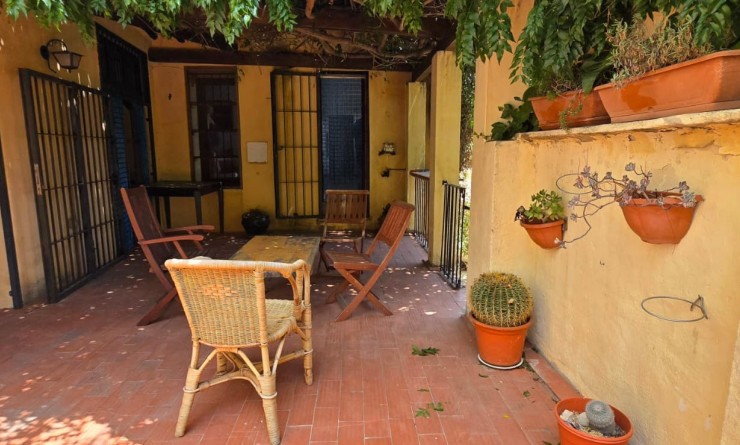 Revente - Casa de Pueblo - Polop