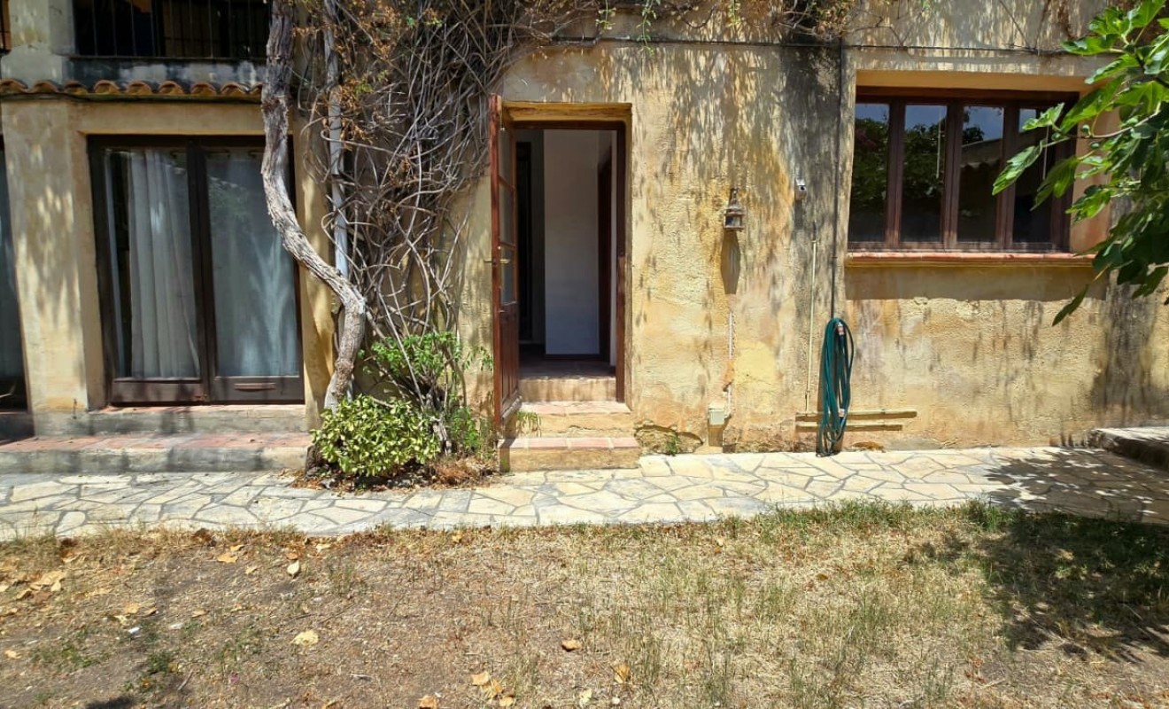 Revente - Casa de Pueblo - Polop