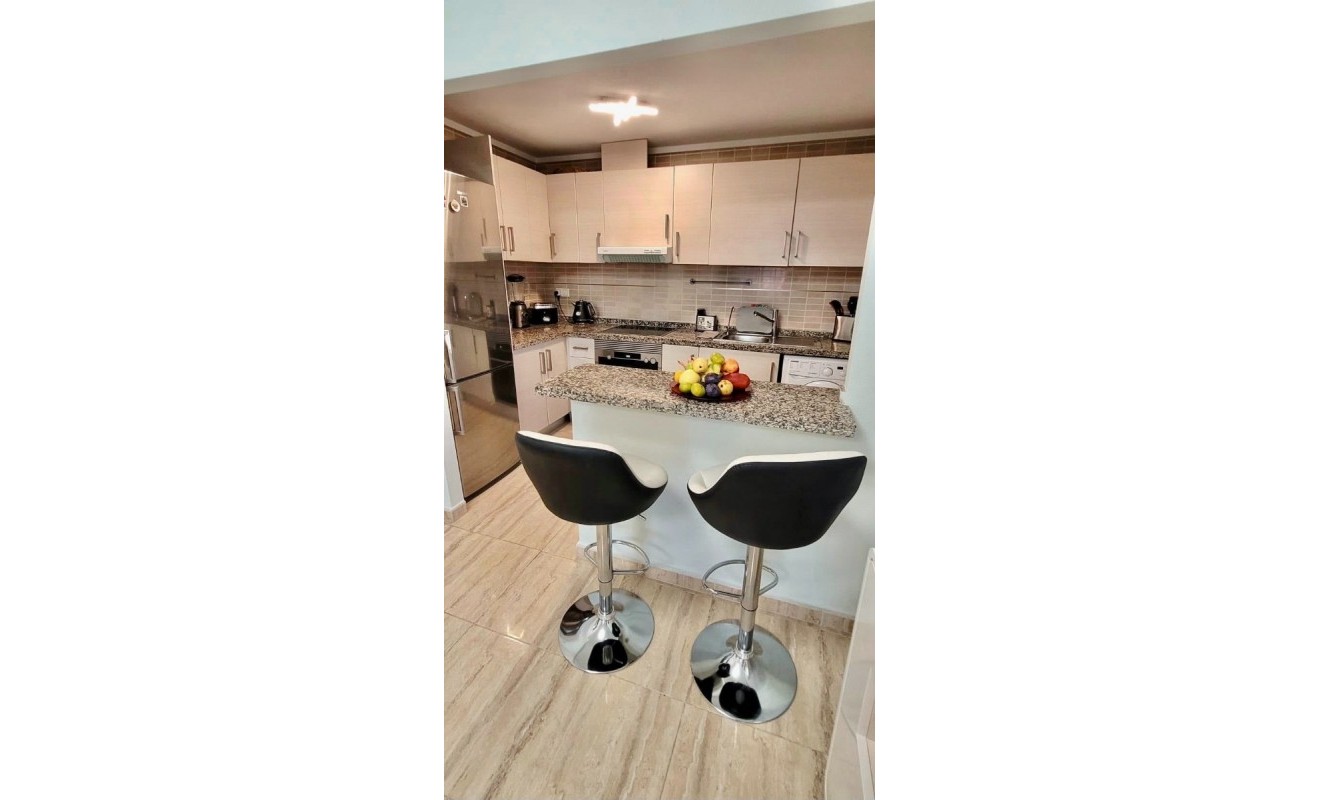 Wederverkoop - Apartment / flat - Benidorm - Zona de Poniente