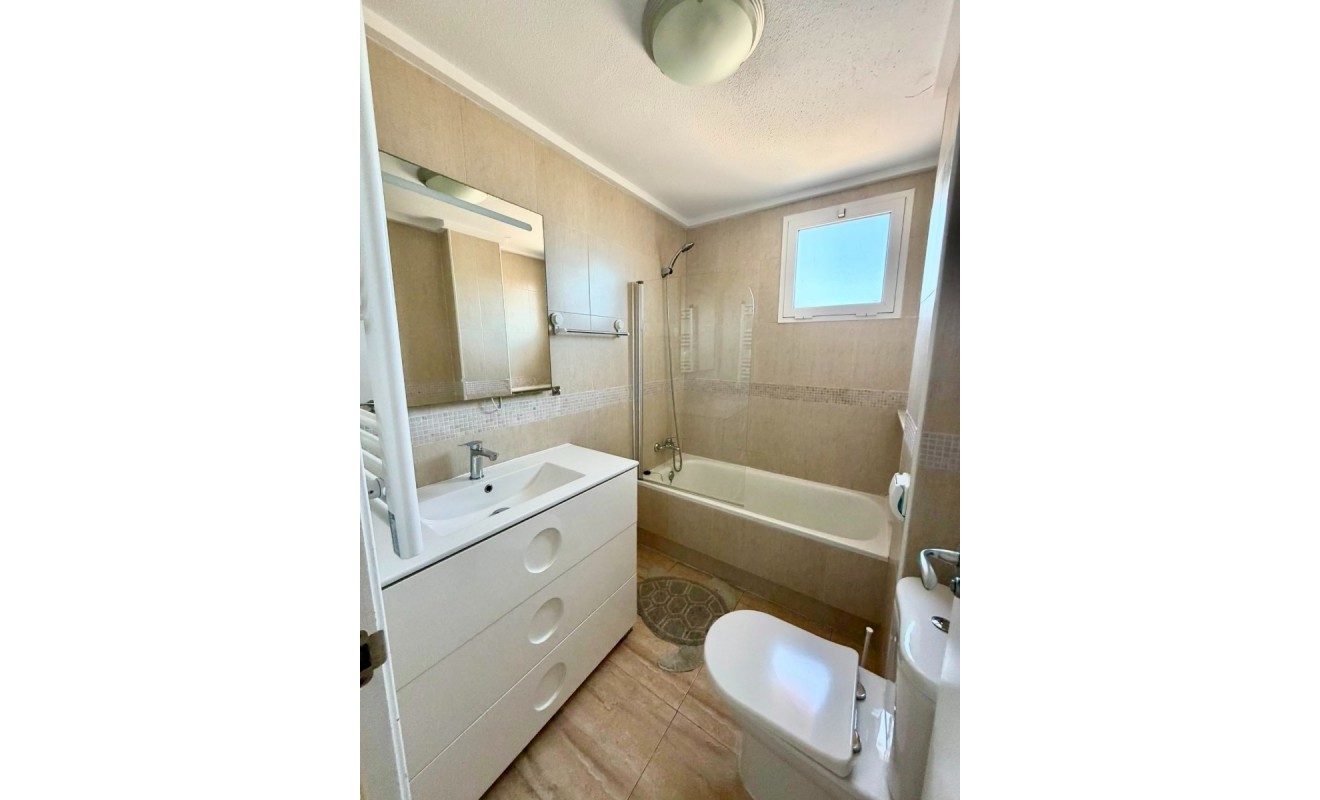 Wederverkoop - Apartment / flat - Benidorm - Zona de Poniente