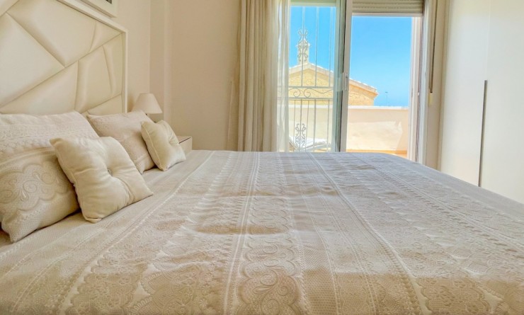 Wederverkoop - Herenhuis - Orihuela Costa - Punta Prima