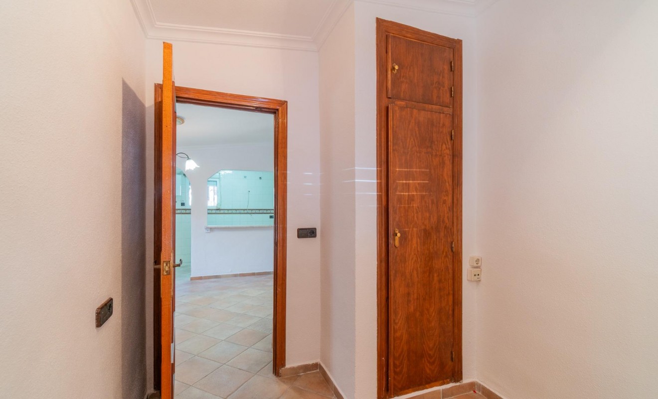 Revente - Villa - Torrevieja - Los altos
