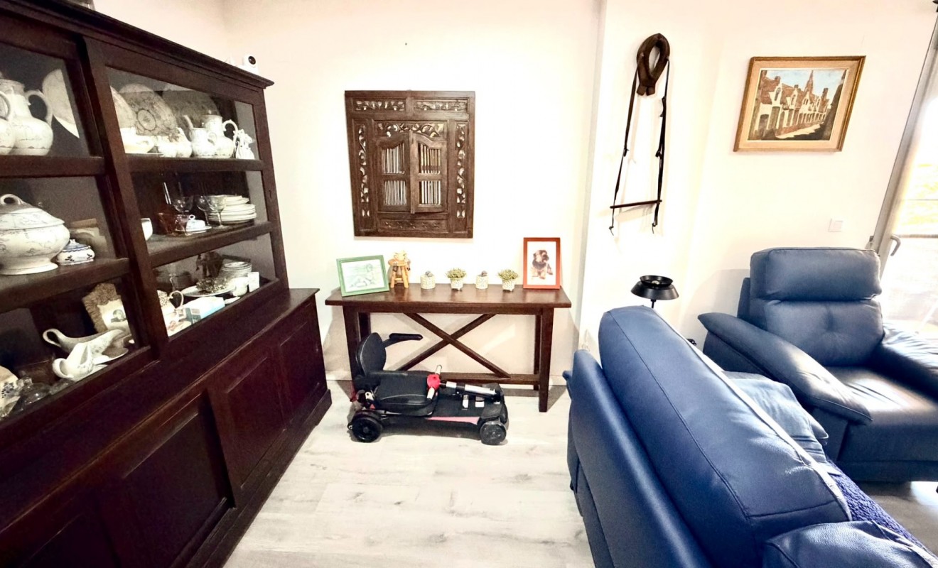 Wederverkoop - Apartment / flat - Orihuela Costa - La Zenia